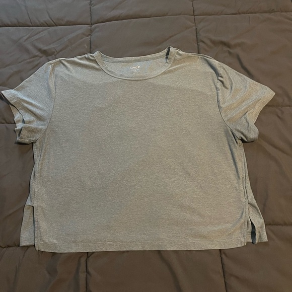 Green Old Navy Short Sleeve T-Shirt - Picture 1 of 6